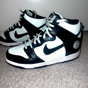 Women’s Mint green Nike High Top Dunks